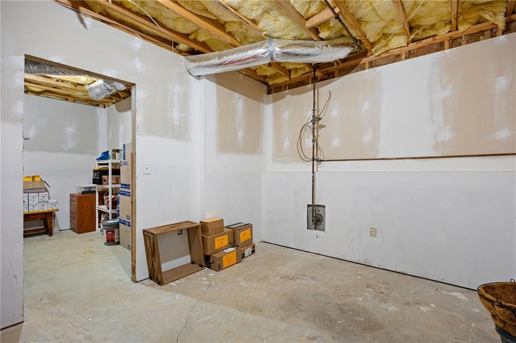 9 Cross Pointe Way Property Photo 33
