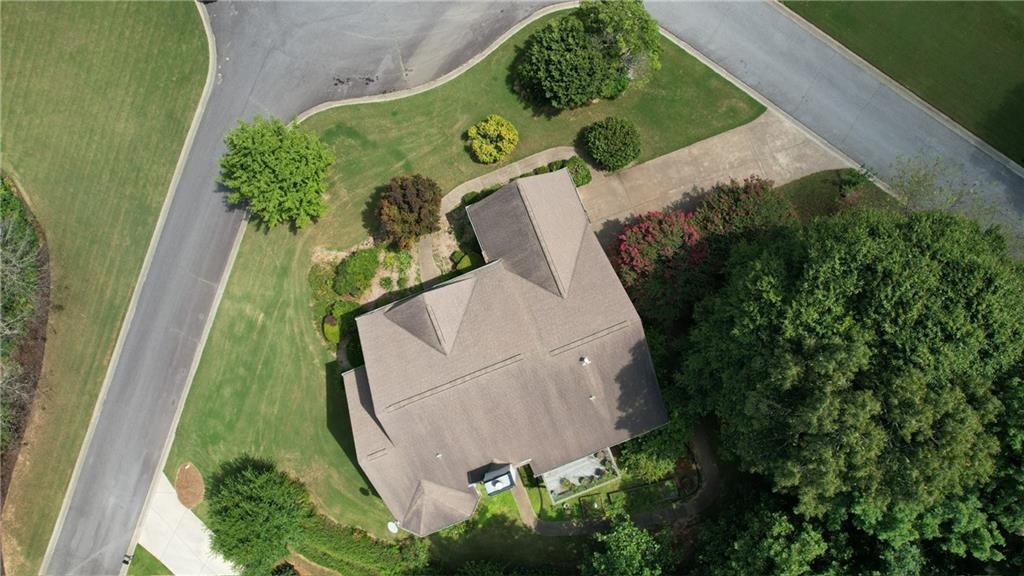 9235 Waterside Drive Property Photo 3