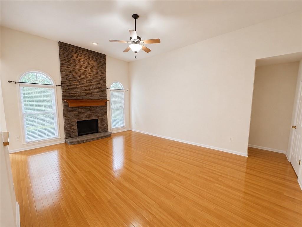 9235 Waterside Drive Property Photo 10