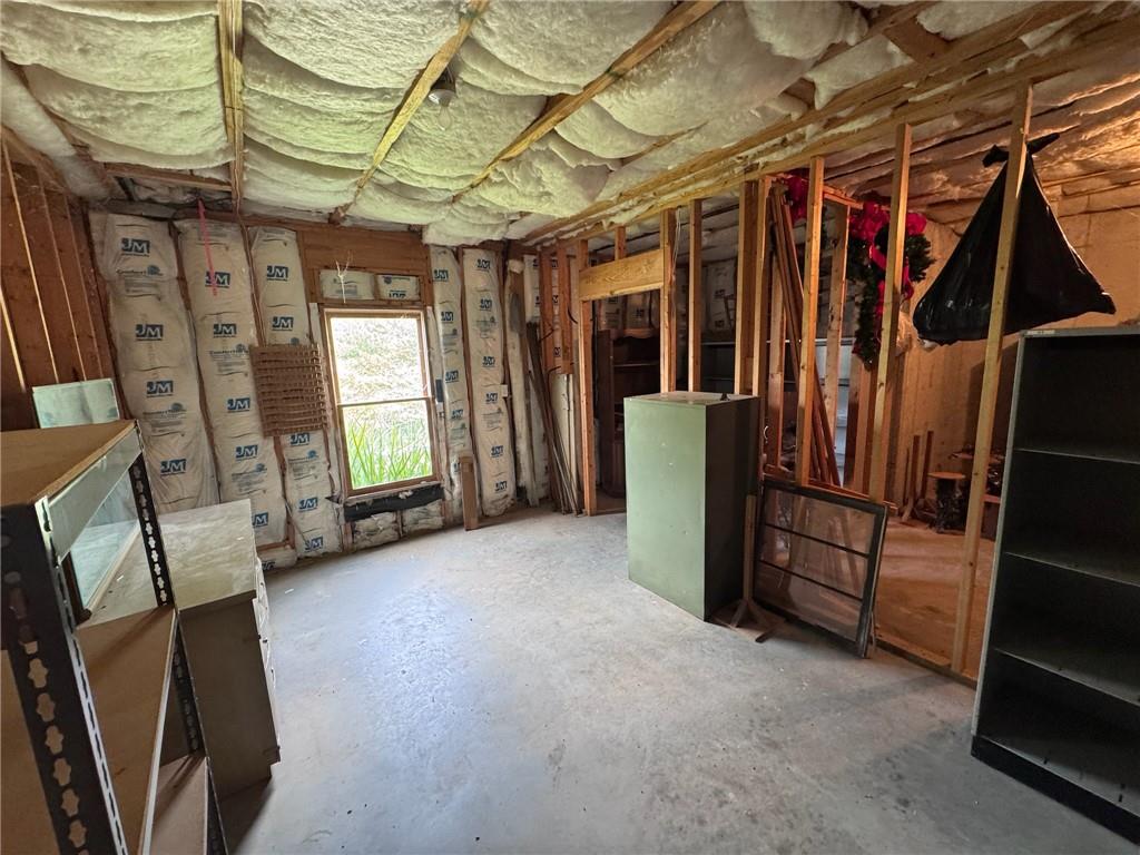 9235 Waterside Drive Property Photo 29