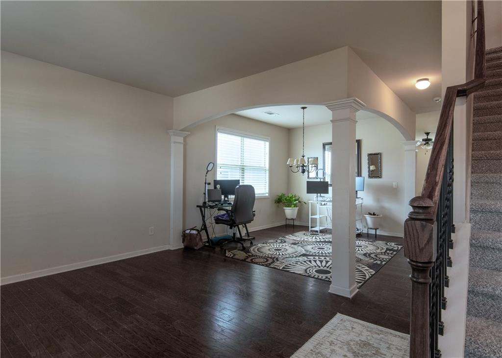 7728 Old Thyme Road Property Photo 4