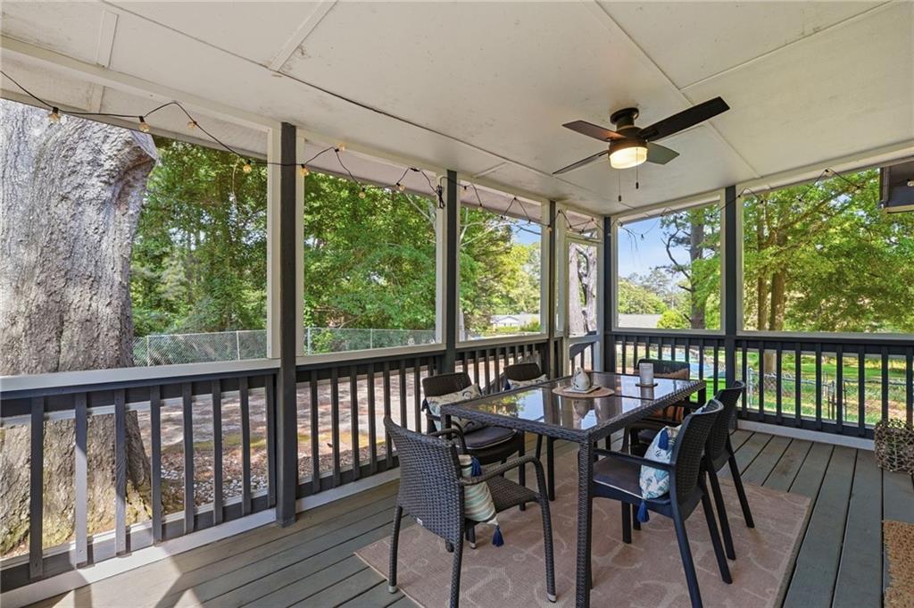 4691 Roberta Circle Property Photo 6