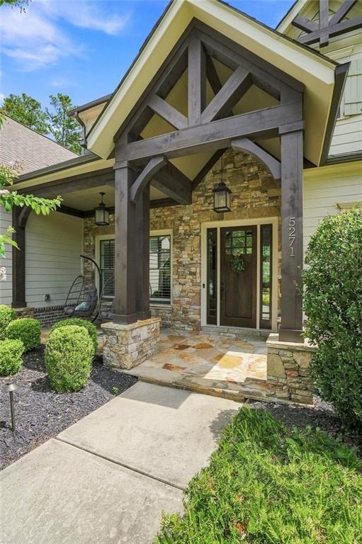 5271 Merlot Drive Property Photo 3