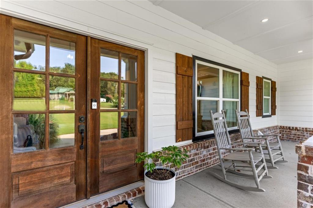 2890 Fears Road Property Photo 7