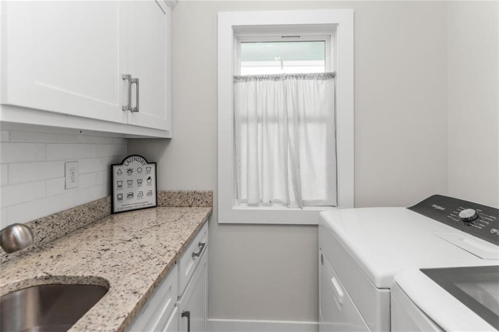2890 Fears Road Property Photo 33