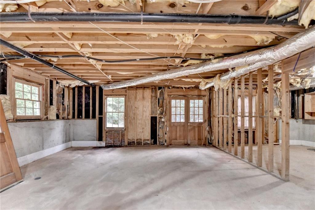 2692 Thatcher Court Property Photo 40