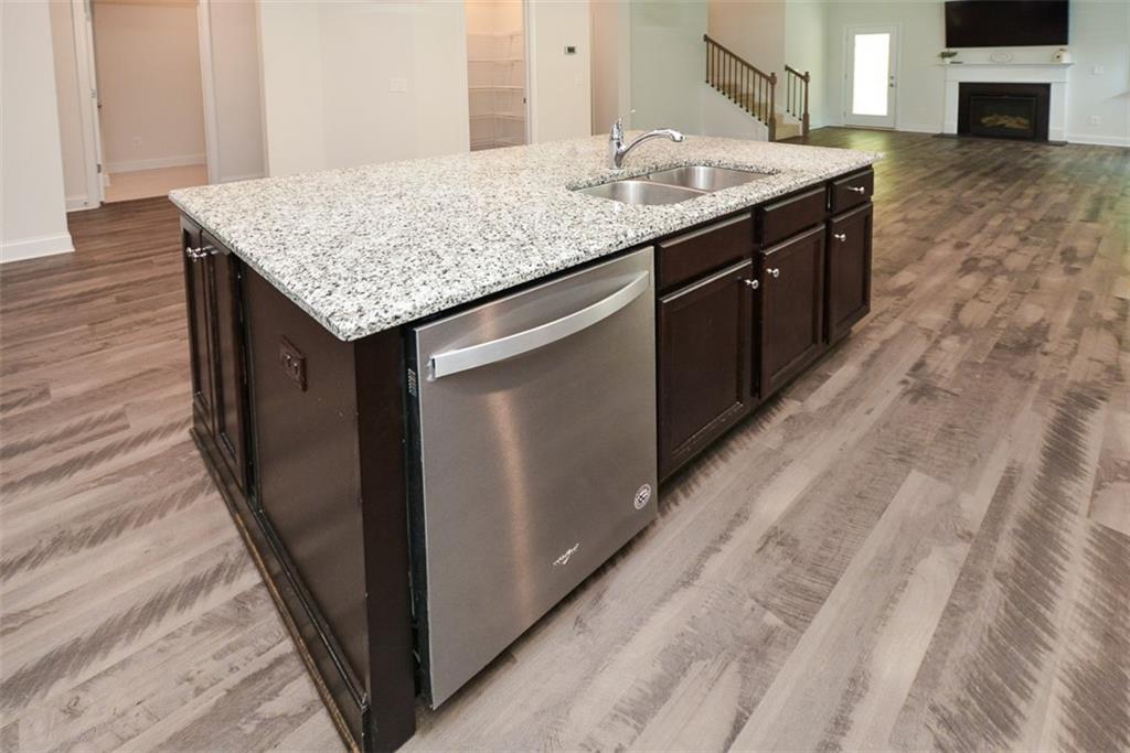 151 Rolling Hills Place Property Photo 10