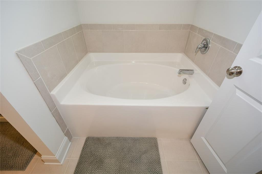 151 Rolling Hills Place Property Photo 23