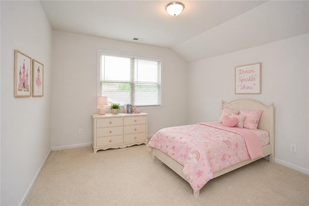 151 Rolling Hills Place Property Photo 32