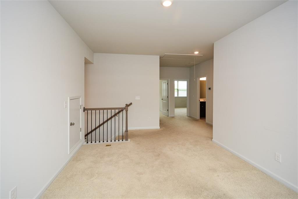 151 Rolling Hills Place Property Photo 35
