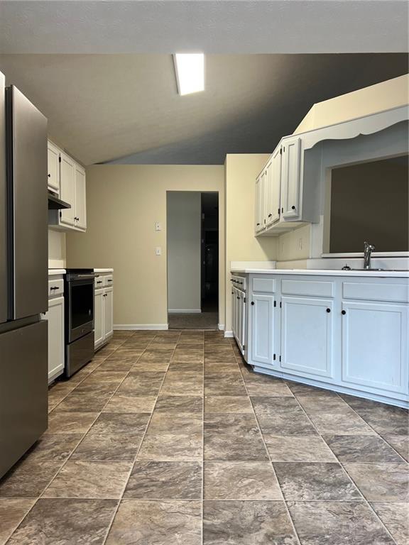 4197 Sterling Pointe Drive Property Photo 5