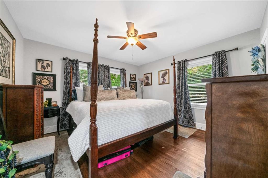 5 Robin Street Property Photo 17