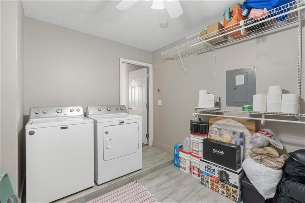 1061 Daventry Crossing Property Photo 20