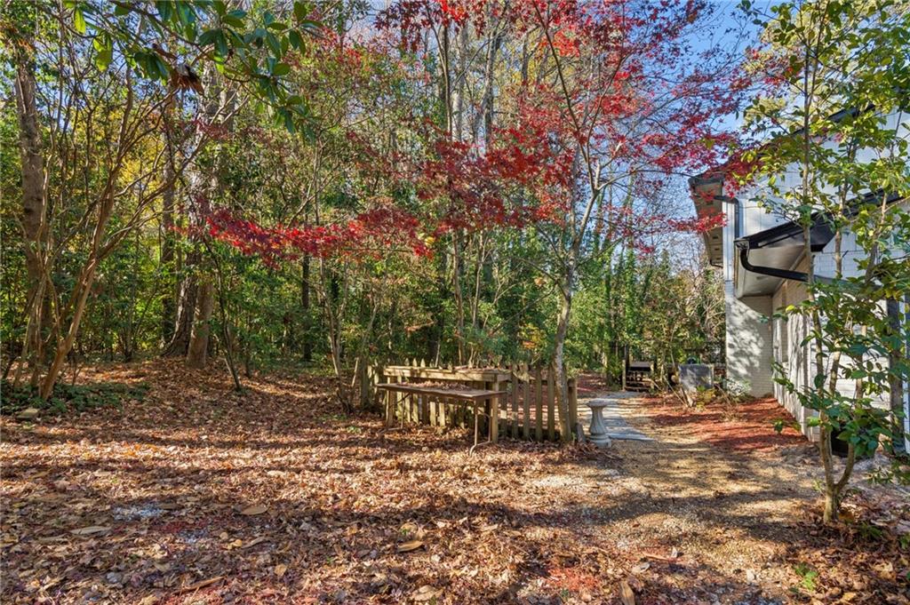 4894 Macbain Lane Property Photo 43