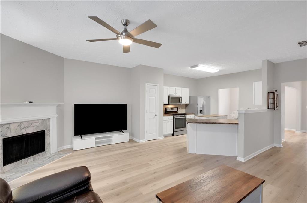 940 Tree Creek Boulevard Property Photo 18