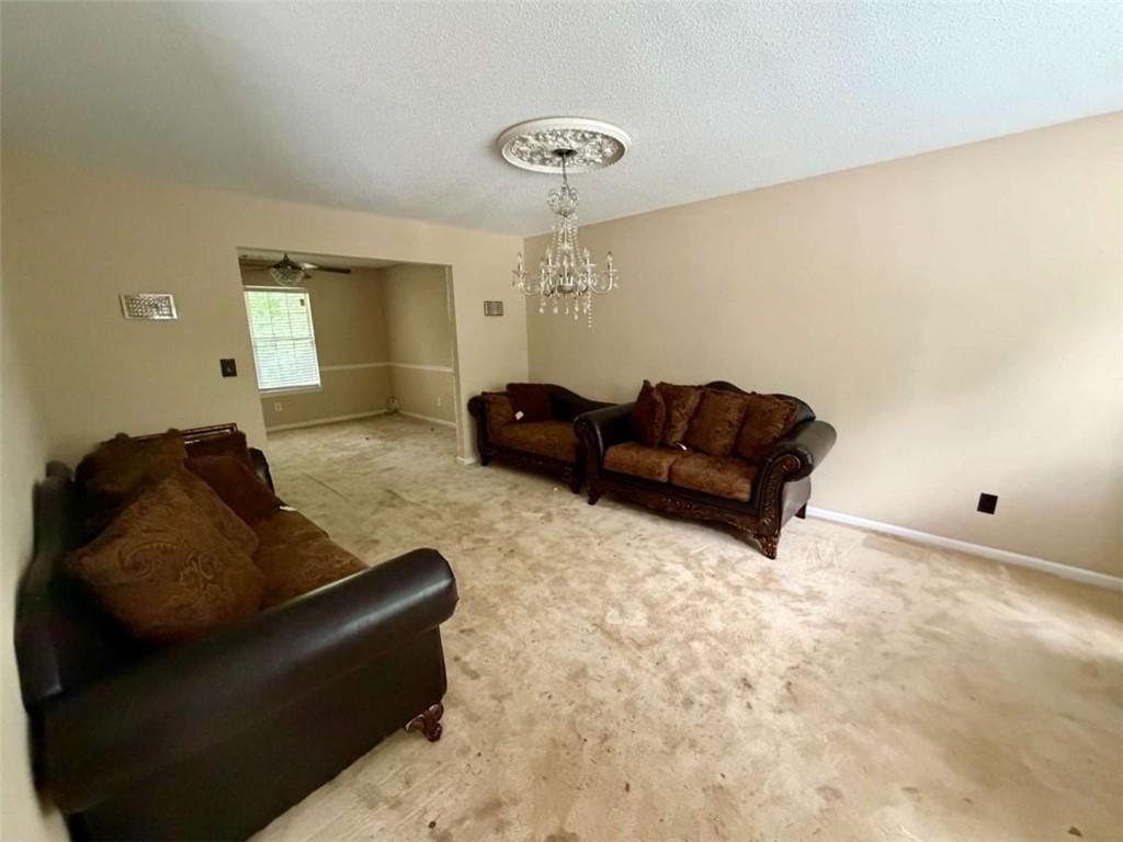 4323 Caroline Court Property Photo 2