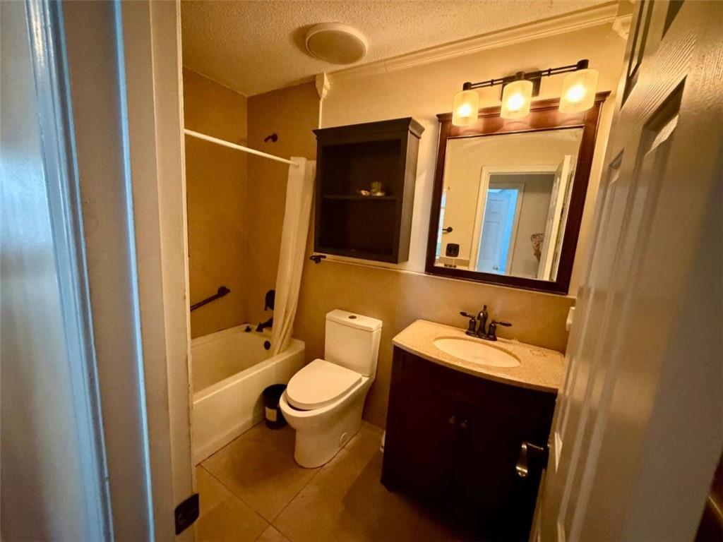 4323 Caroline Court Property Photo 20