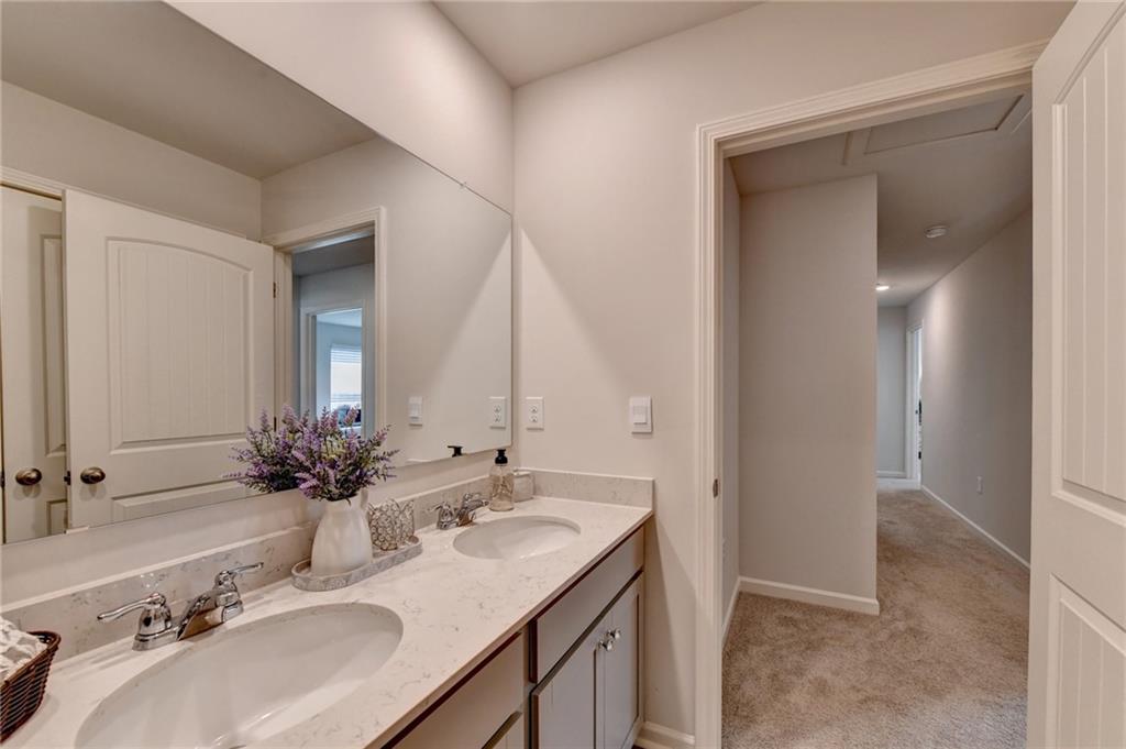 4027 Peregrine Way Property Photo 54