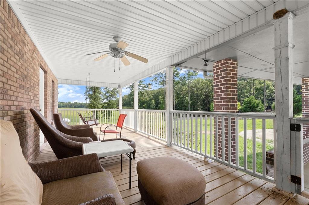 788 Nesbit Loop Ne Property Photo 18