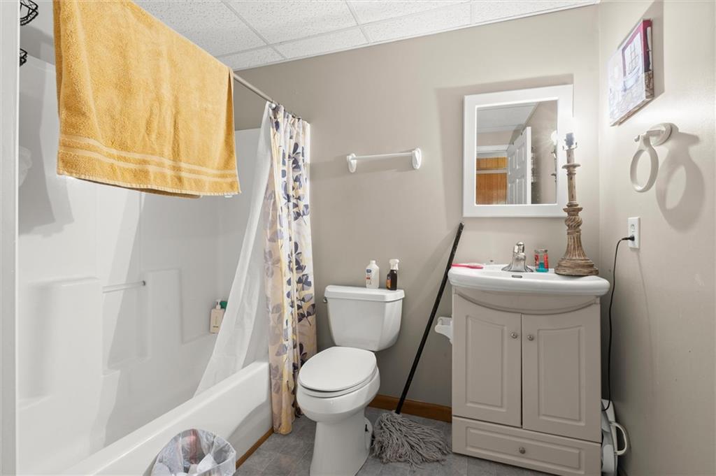788 Nesbit Loop Ne Property Photo 30