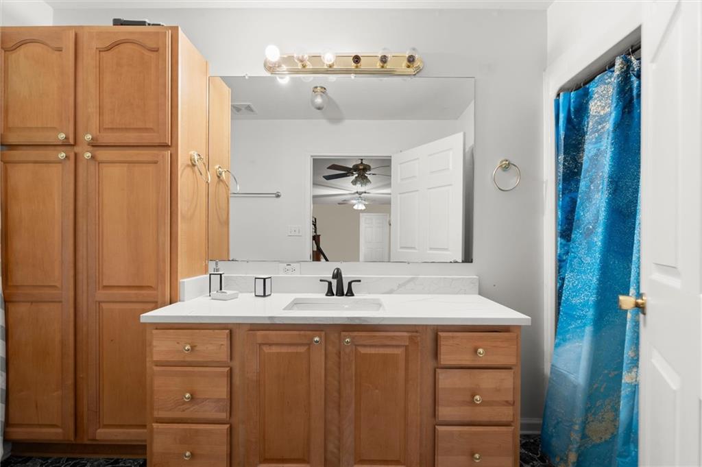 788 Nesbit Loop Ne Property Photo 43