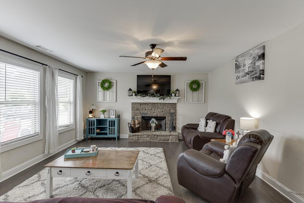 7814322 Property Photo 23