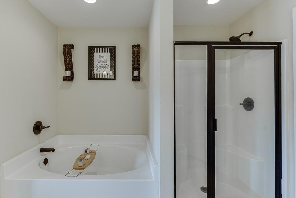 7814322 Property Photo 32
