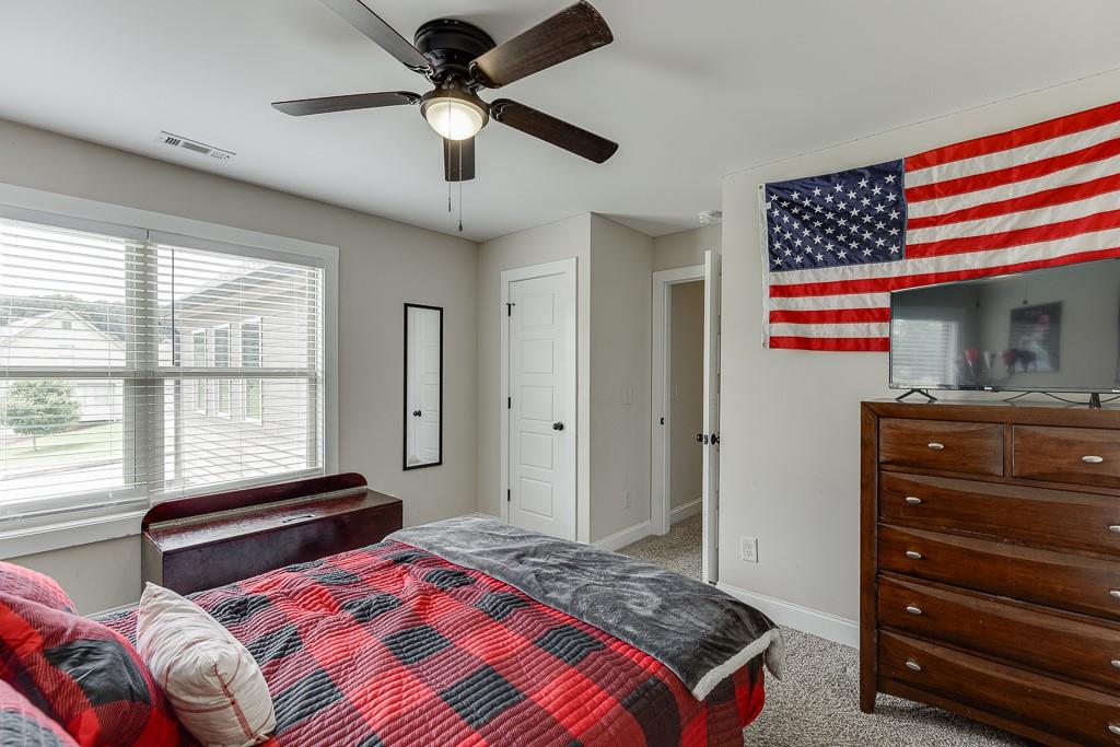 7814322 Property Photo 40