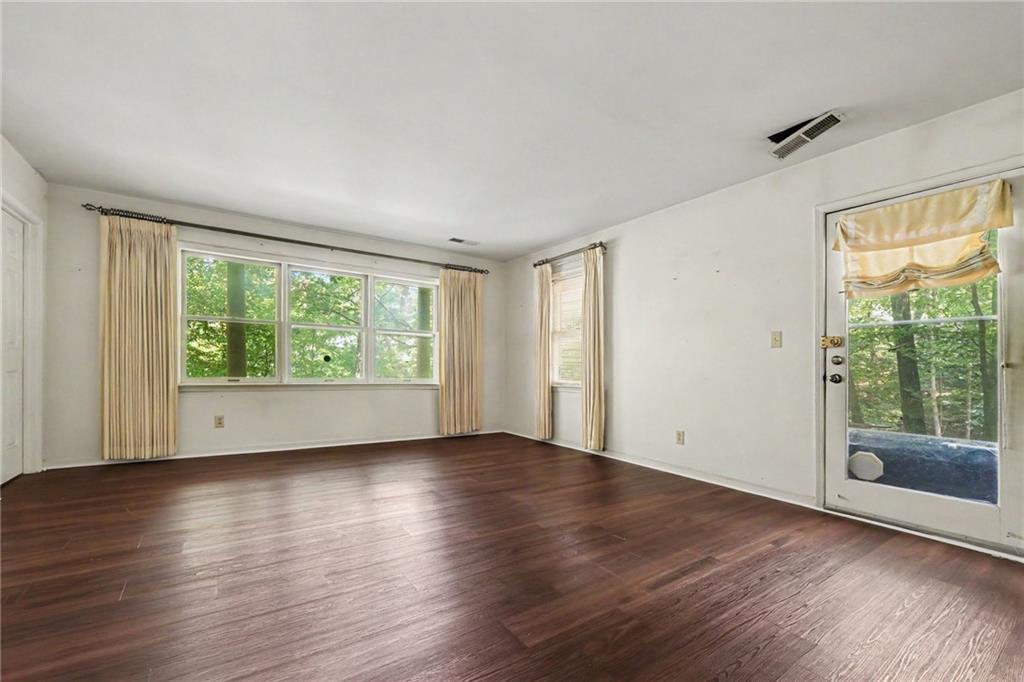 6415 River Chase Circle Property Photo 39
