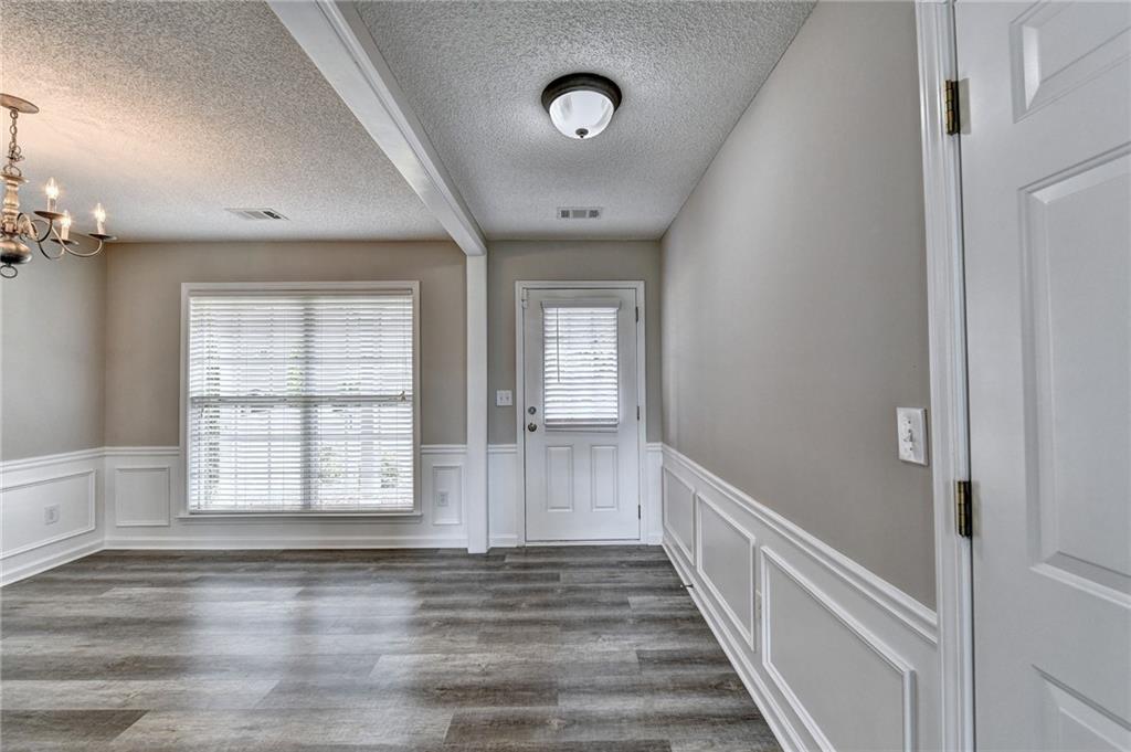 9210 Friarbridge Drive Property Photo 3