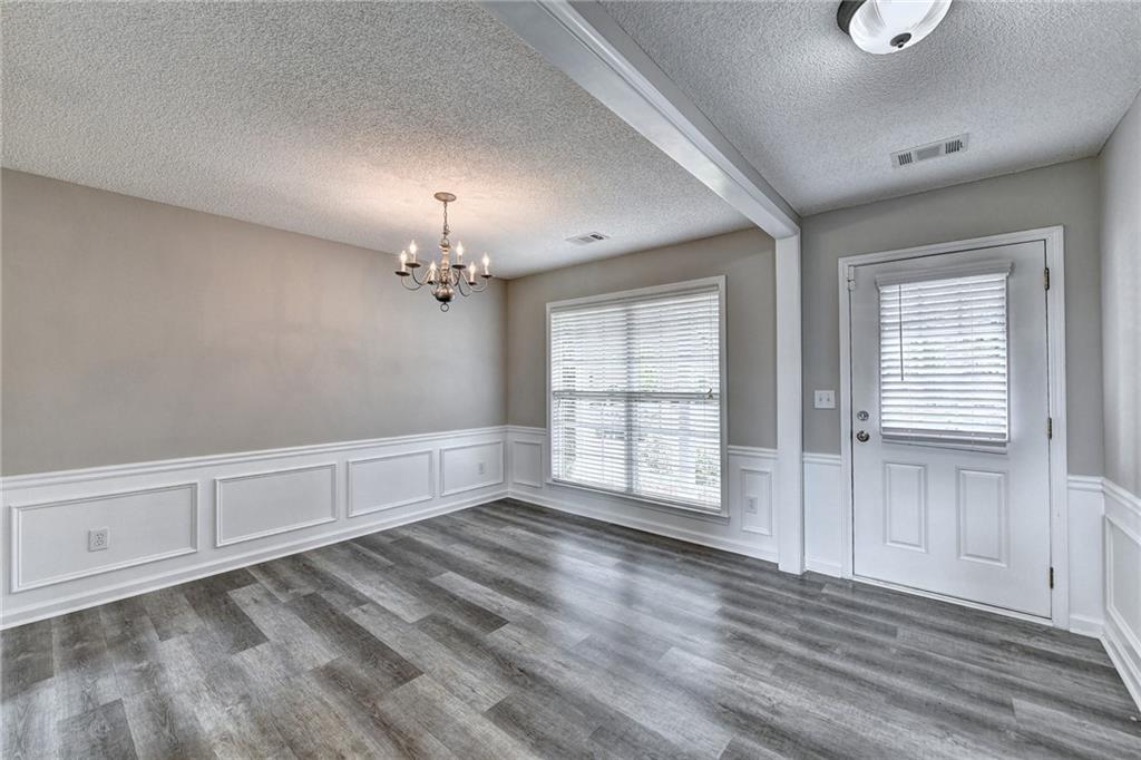 9210 Friarbridge Drive Property Photo 4