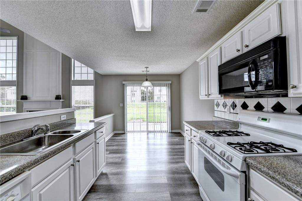 9210 Friarbridge Drive Property Photo 22