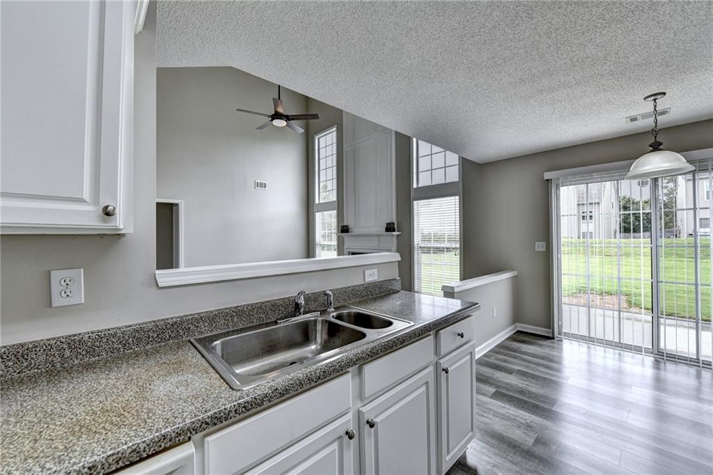 9210 Friarbridge Drive Property Photo 23