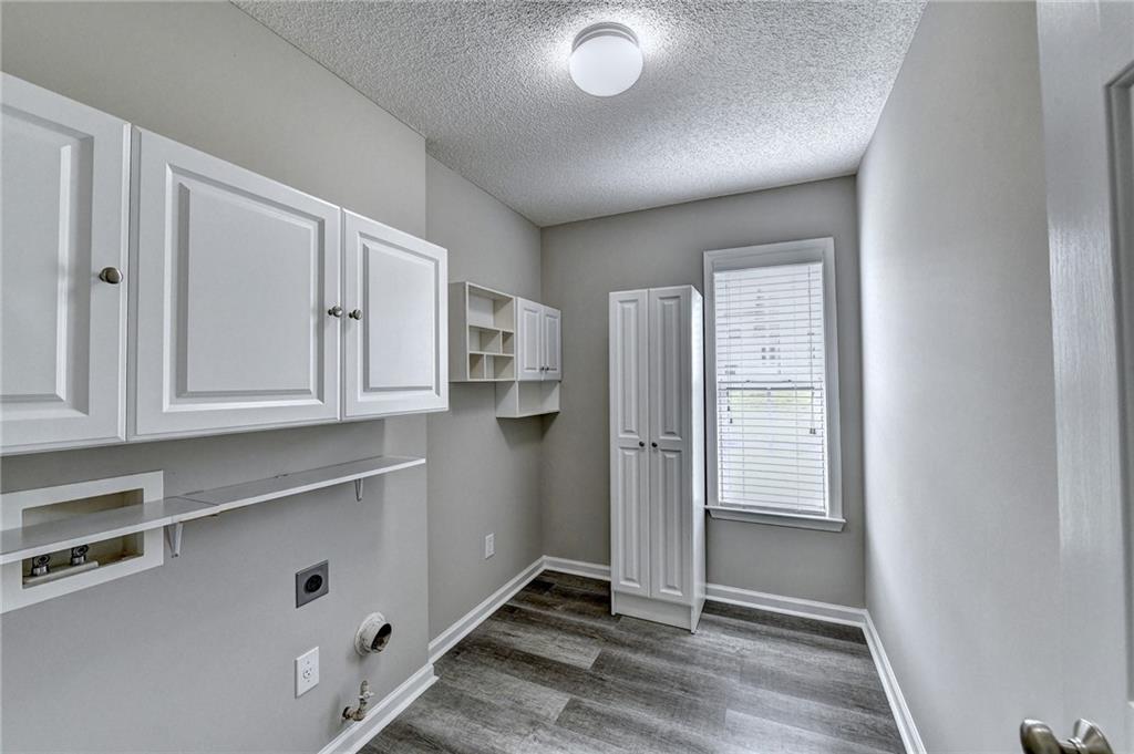 9210 Friarbridge Drive Property Photo 26