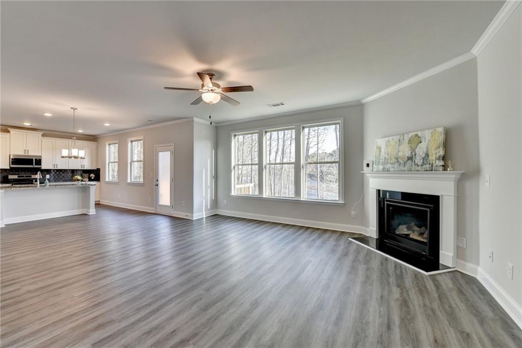 3328 Sir Gregory Manor Property Photo 14