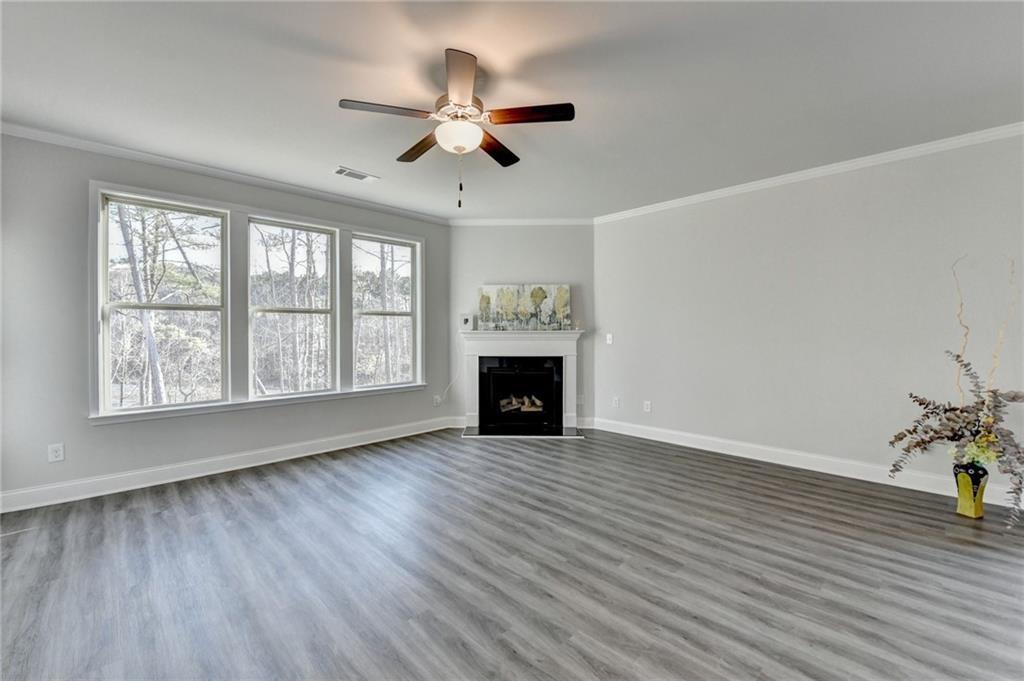 3328 Sir Gregory Manor Property Photo 16