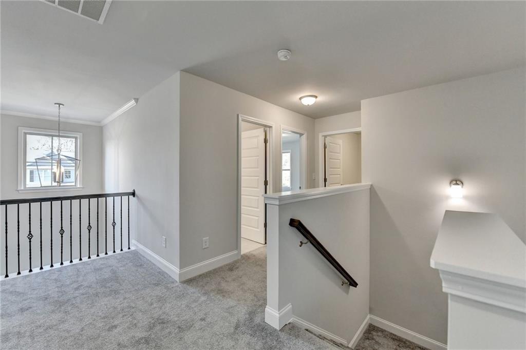 3328 Sir Gregory Manor Property Photo 29