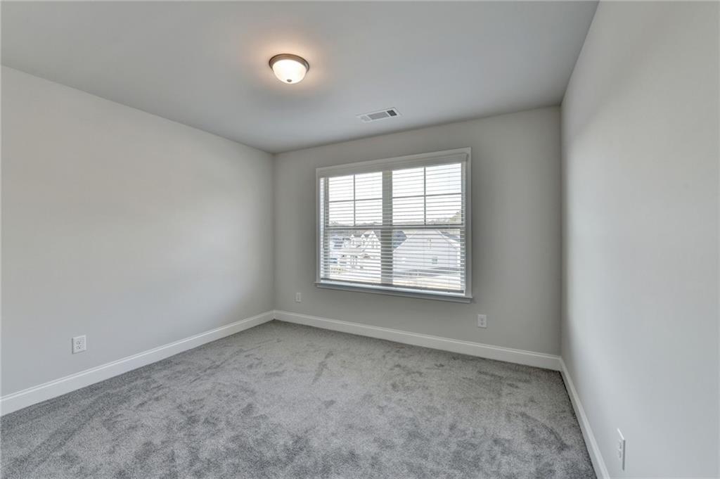 3328 Sir Gregory Manor Property Photo 30