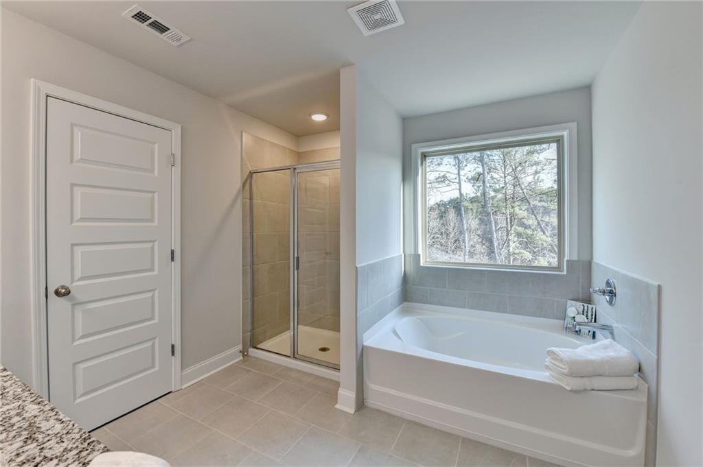 3328 Sir Gregory Manor Property Photo 46