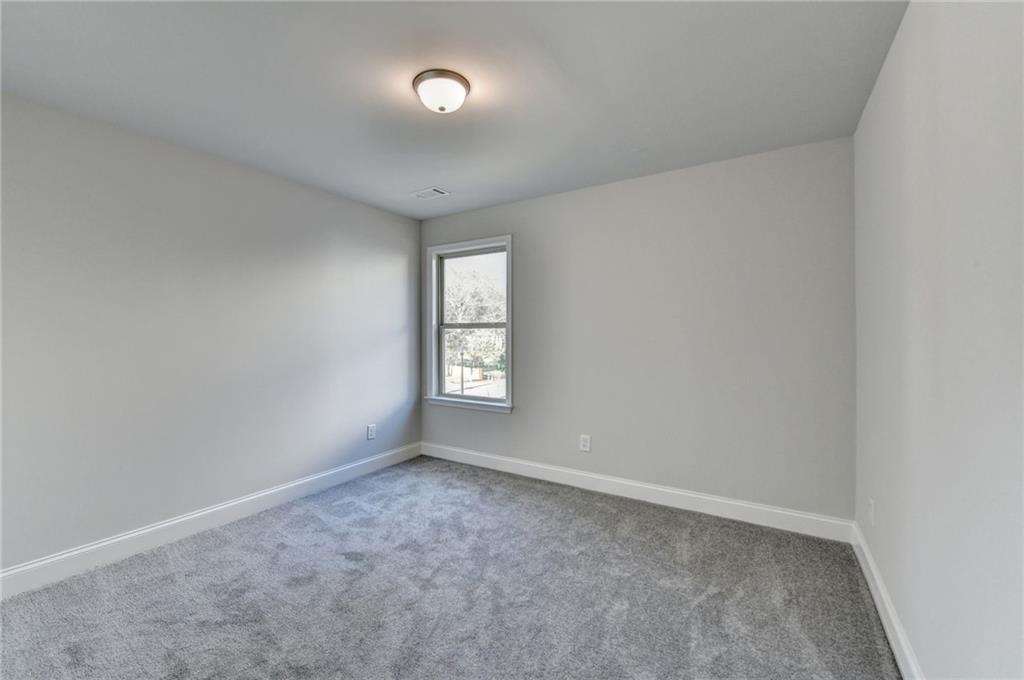 3328 Sir Gregory Manor Property Photo 48