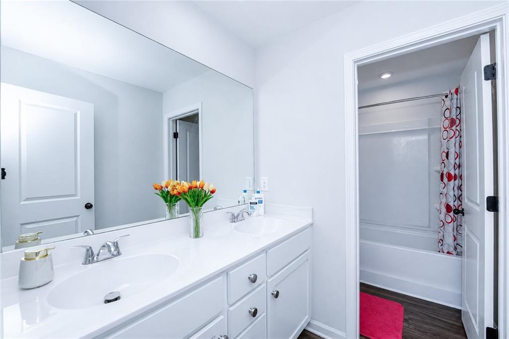 1871 Jordan Brook Drive E Property Photo 38