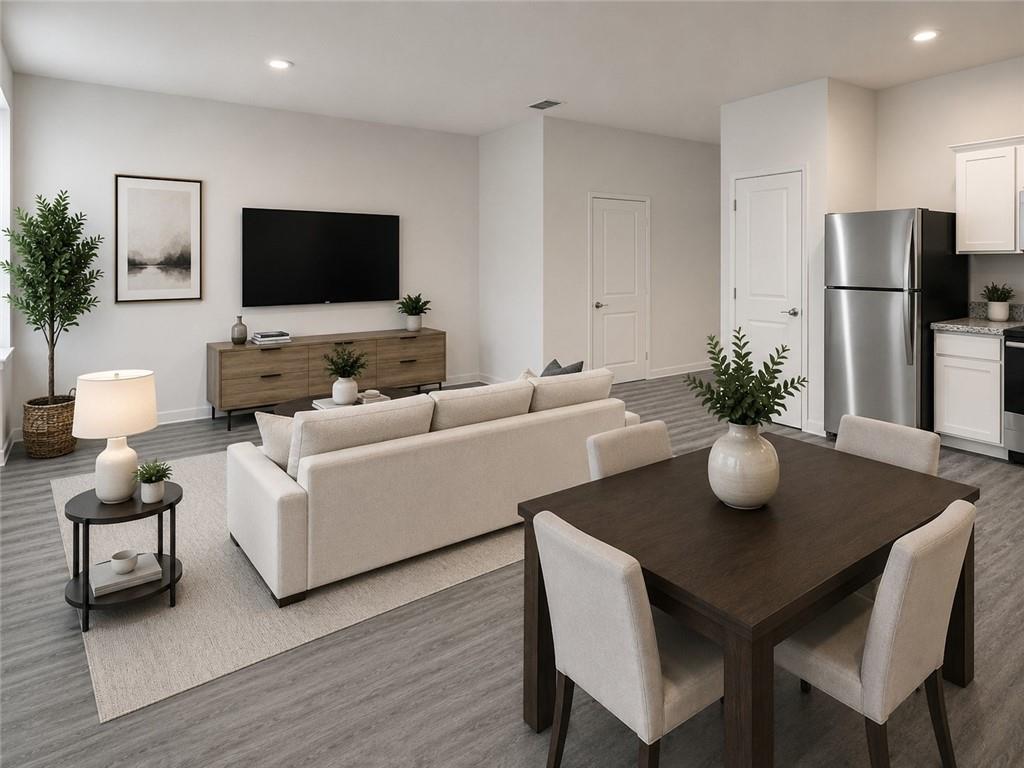 250 Gillis Way Property Photo 4