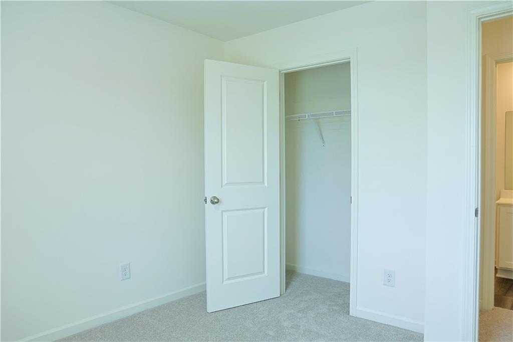 250 Gillis Way Property Photo 16