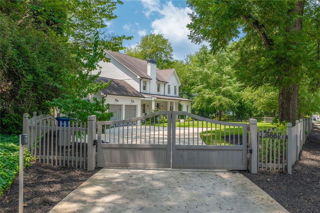 3882 Wieuca Road Ne Property Photo 4