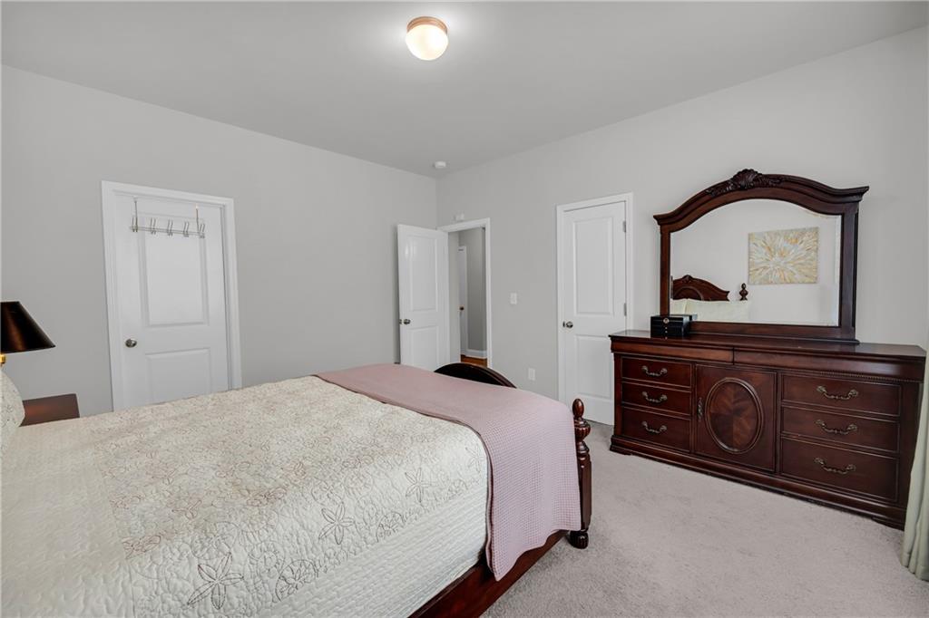 3300 Deaton Trail Property Photo 25