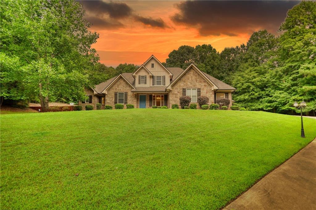 360 Wyldewoode Dr Property Photo 1