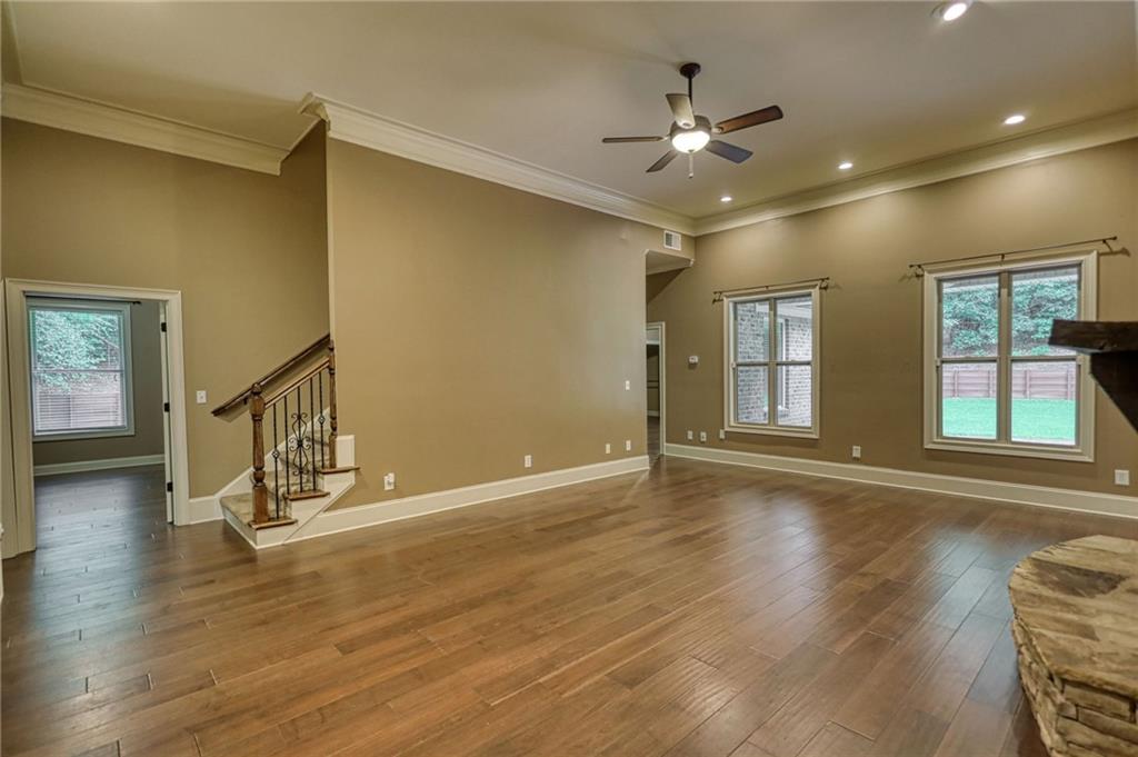 360 Wyldewoode Dr Property Photo 12