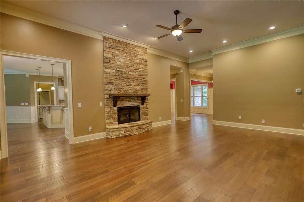 360 Wyldewoode Dr Property Photo 13