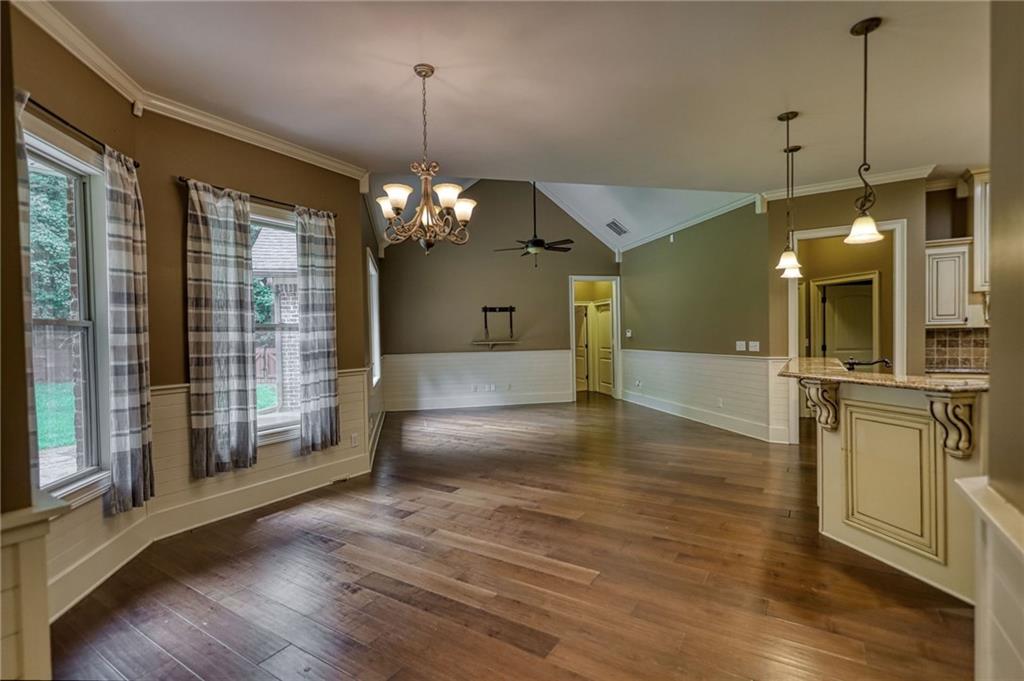 360 Wyldewoode Dr Property Photo 14