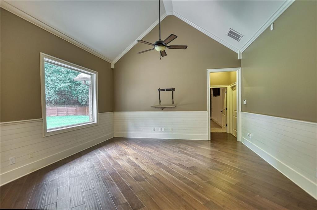 360 Wyldewoode Dr Property Photo 21